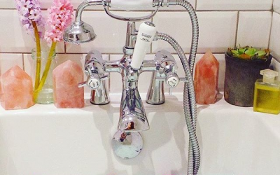 Make A Heart-Opening Crystal Love Bath!