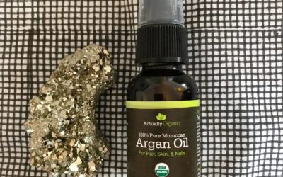 10 Ways Argan Oil Is Naturally Beautifying & Amazing!
