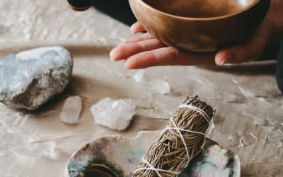 8 Ways To Build Momentum And Supercharge Your Creative Process!